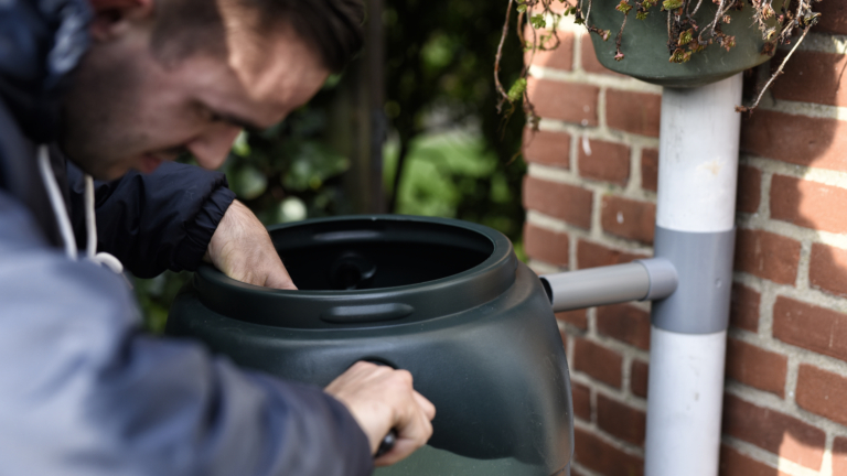 Gratis planten en regentonnen in uurtje op: “Mensen zaten klaar achter de computer”