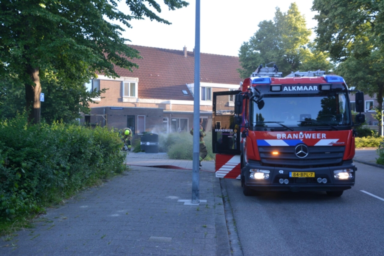 Brand in vuilcontainer Alkmaarse Schoenmakerstraat