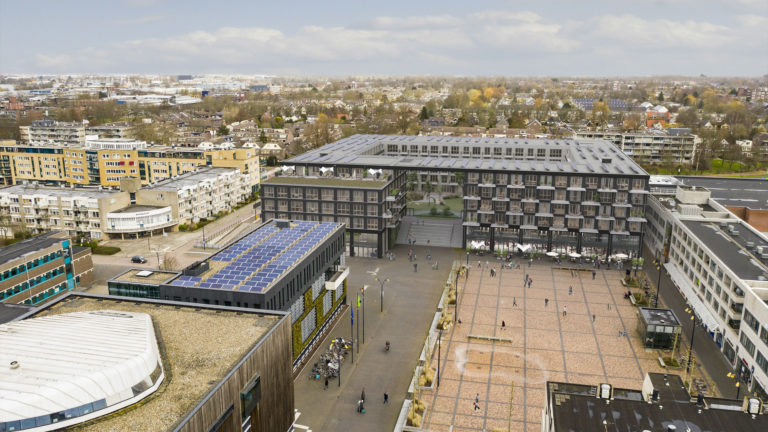 Planten, struiken en zitplekken: Heerhugowaards Stadsplein wordt groener