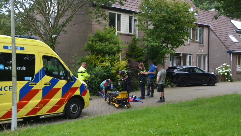 Fietser gewond bij botsing in Alkmaarse woonwijk