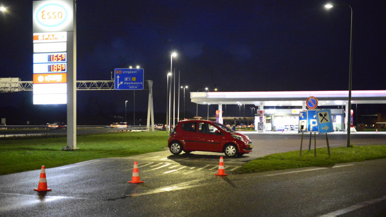Tankstation Twaalfmaat langs A9 dicht door technische storing