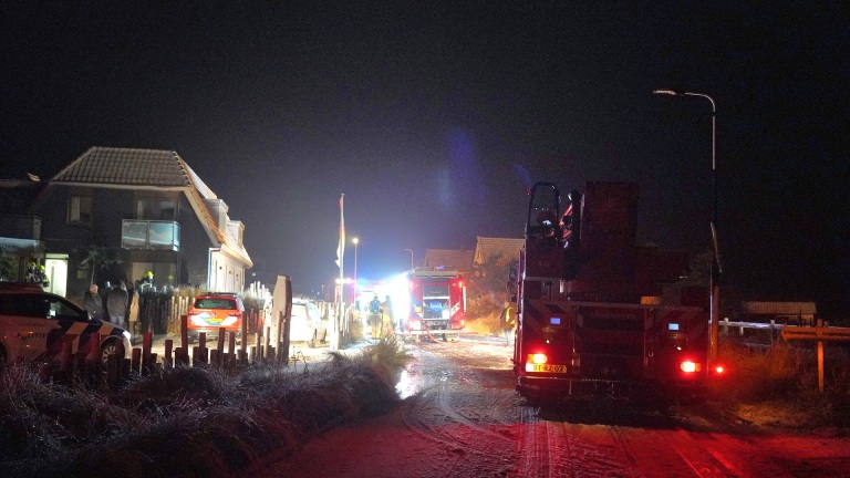 Brand in Hotel Camperduin, gasten midden in de nacht naar buiten