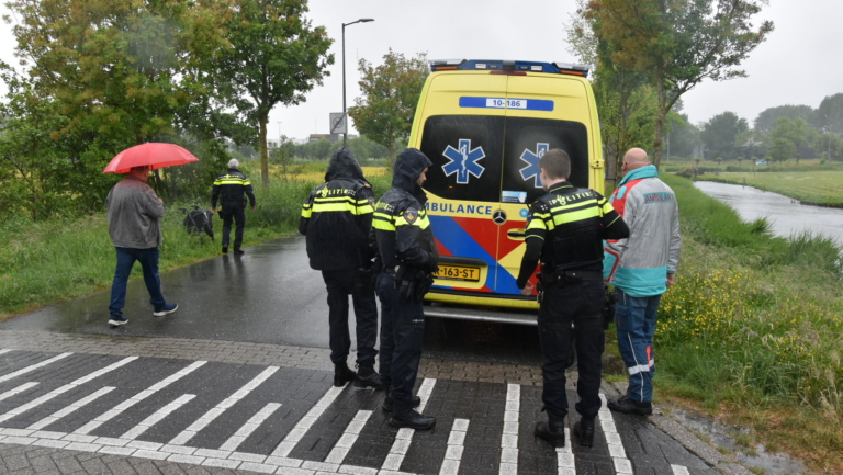Man belandt met rollator in sloot aan Westerstraat Oudorp
