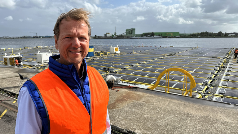 Wereldprimeur: zonnepark ‘Nymphaea Aurora’ dobbert straks voor de Egmondse kust