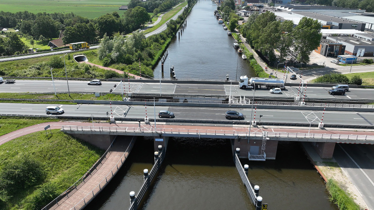 Leeghwaterbrug wordt stiller gemaakt: week lang deels afgesloten