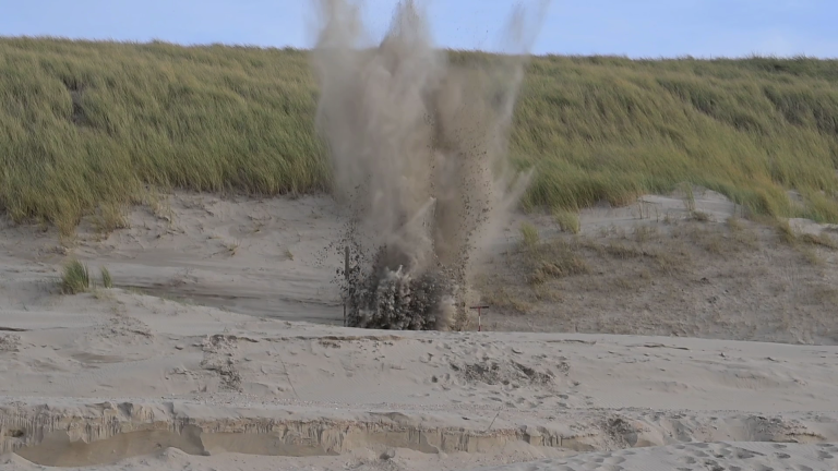 Handgranaat gevonden in weiland langs Zeeweg in Castricum