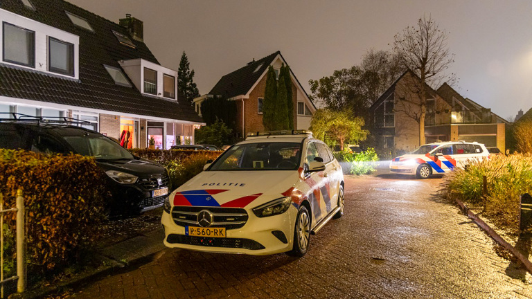 Heerhugowaard opgeschrikt door gewelddadige woningoverval, bewoner gewond