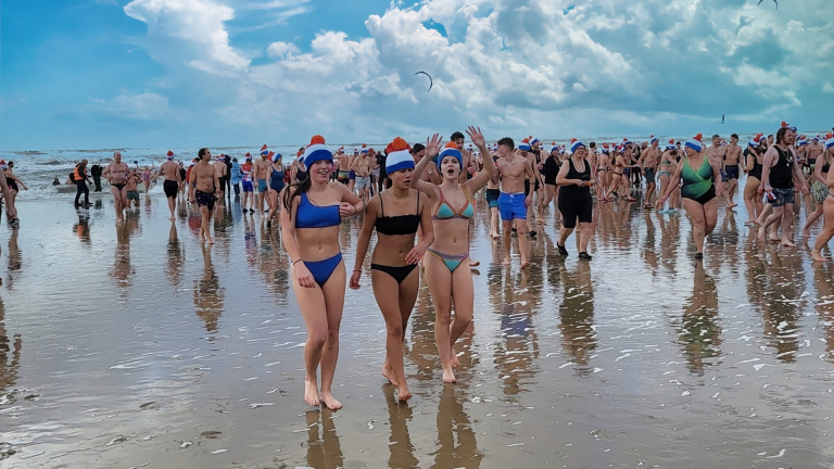 Nieuw: Nieuwjaarsduik in Bergen aan Zee 🗓