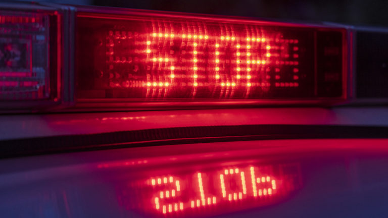 Autodief gesnapt door hardrijden op Hoeverweg