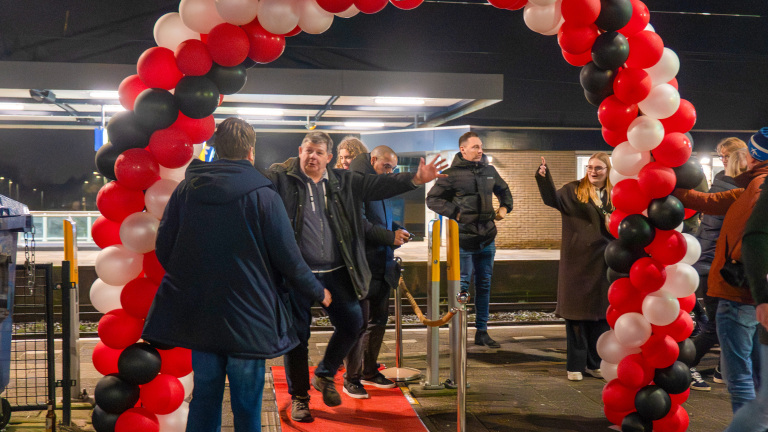 Alkmaar heeft vertrouwen in nachttrein, nog geen oordeel Uitgeest