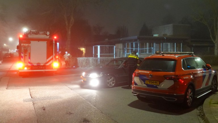 Brandweer gebeld voor mistig pand in Zuid-Scharwoude