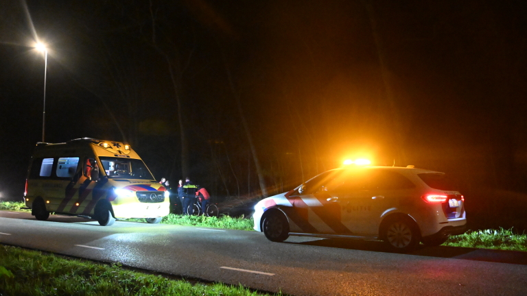 Fietser komt hard ten val na aanrijding in Heiloo