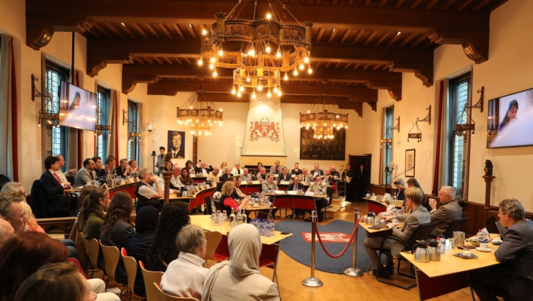 Verrassend advies Alkmaarse verkenner: onderzoek eerst coalitie zónder lokale partijen