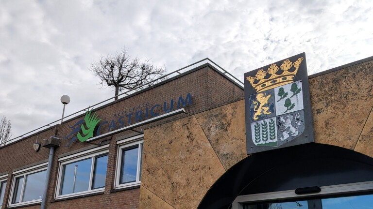 Laat voetbal kijken óók in BUCH mogelijk: “Eén lijn volgen”