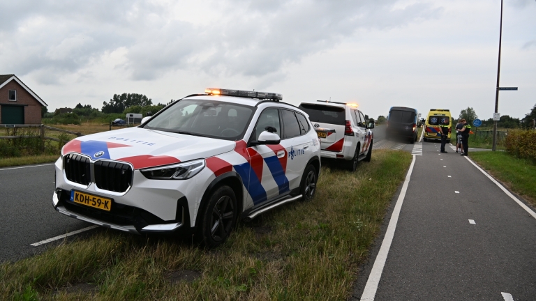 Vreemd incident in Akersloot: scooter én bestelbus rijden door na verlies passagier