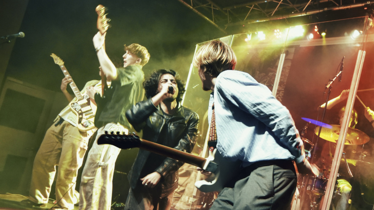 Artquake creëert nieuw podium voor muzikaal talent in Alkmaars Bierhuis 🗓