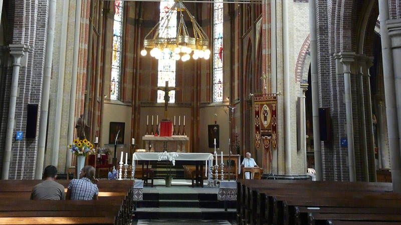 Plaatsing schilderij 'Vox Populi' in St. Laurentiuskerk uitgesteld tot augustus