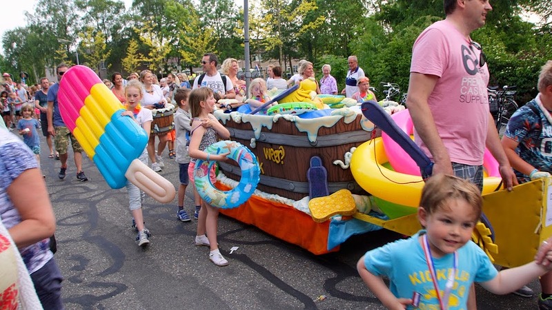 Zonnige editie van de Henselmans Wandelvierdaagse 2015 in Langedijk