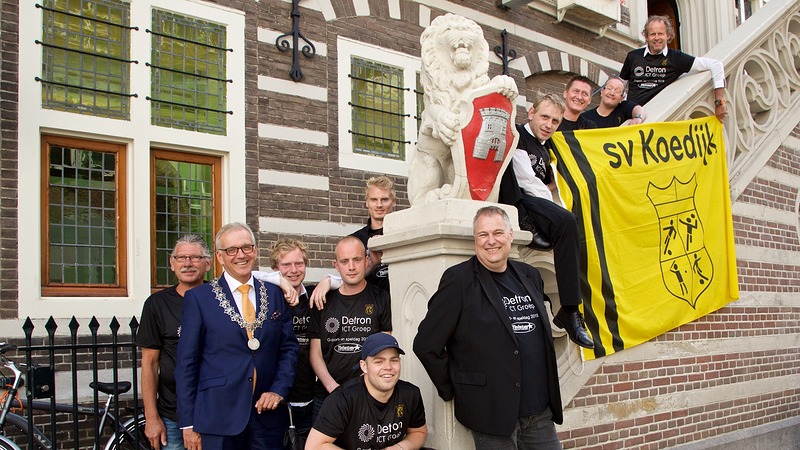 Huldiging G1 kampioenen van SV Koedijk in het stadhuis