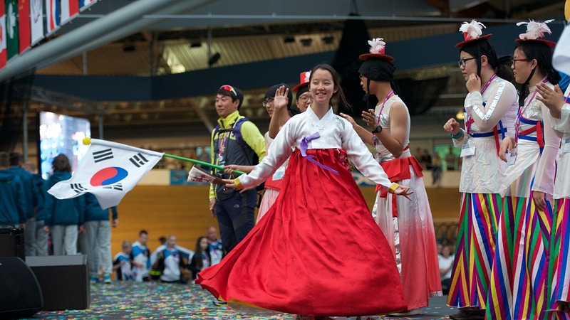 Feestelijke openingsceremonie International Children's Games in Sportpaleis
