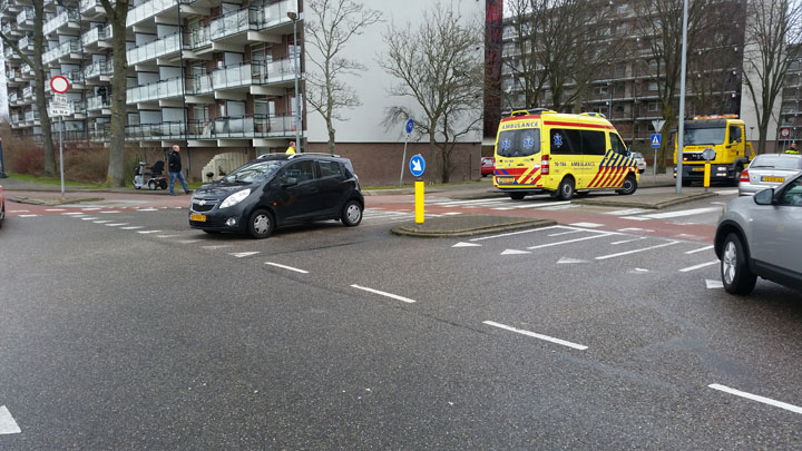 20150129 ongeluk-muiderwaar