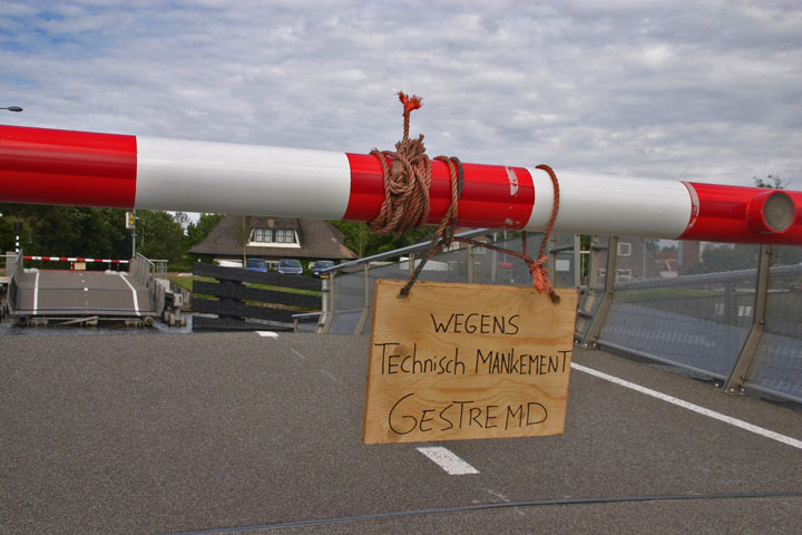 Rekervlotbrug al binnen een week defect