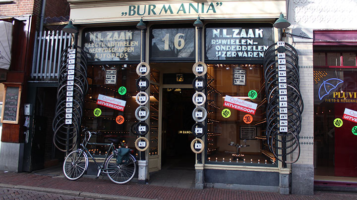 etalage leeg NL-zaak
