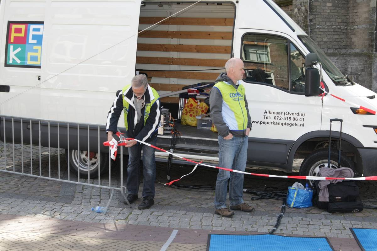 Vestloop 2012 trekt meer deelnemers dan verwacht (FOTO's)