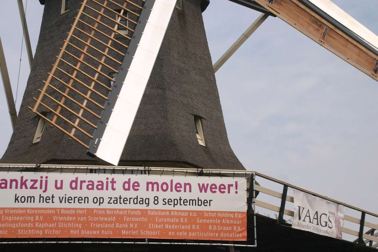 Korenmolen 't Roode Hert vangt weer wind (FOTO's)