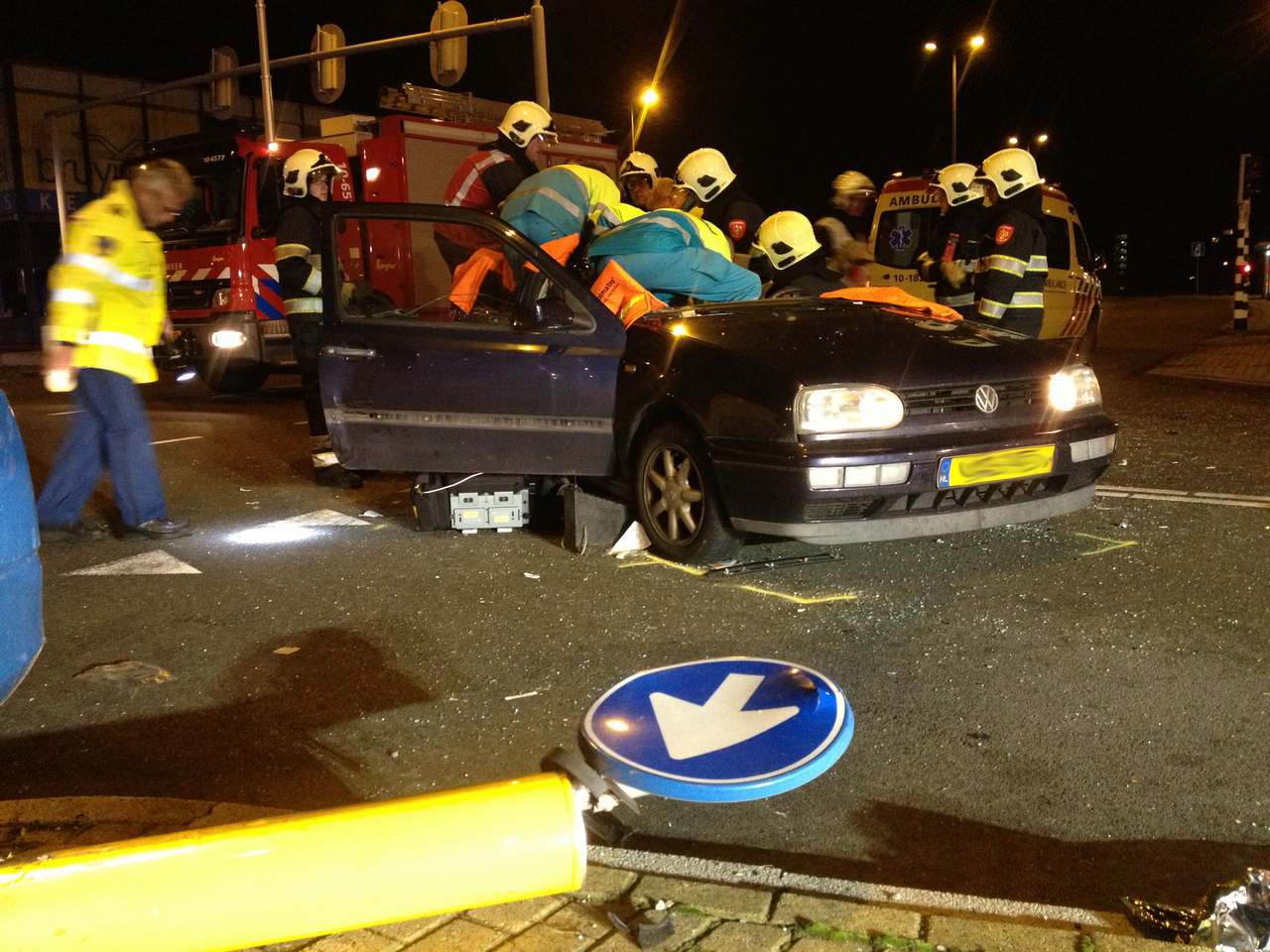 Door rood rijden heeft ernstig ongeval tot gevolg (FOTO's)