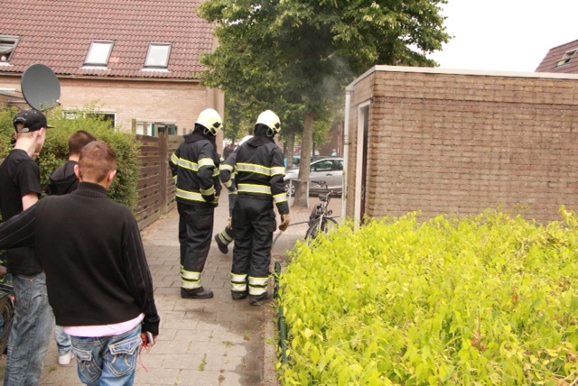 Aanpassing elektra heeft mogelijk tot brand in schuur geleid (FOTO's)