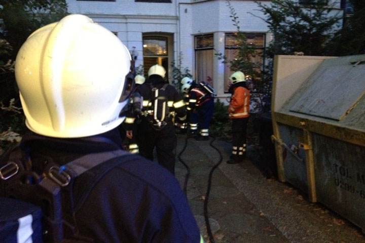 Brandweer moet deuren openbreken na verhoogde CO waarde